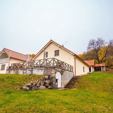 Pod Sixovkou Prázdninový dům