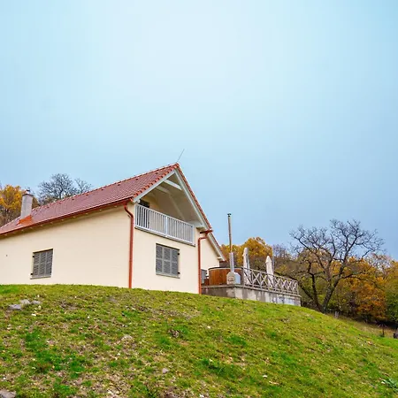 Holiday home Pod Sixovkou