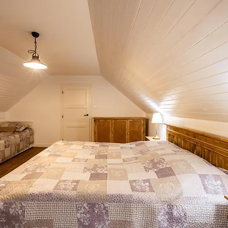 Pod Sixovkou Holiday home *